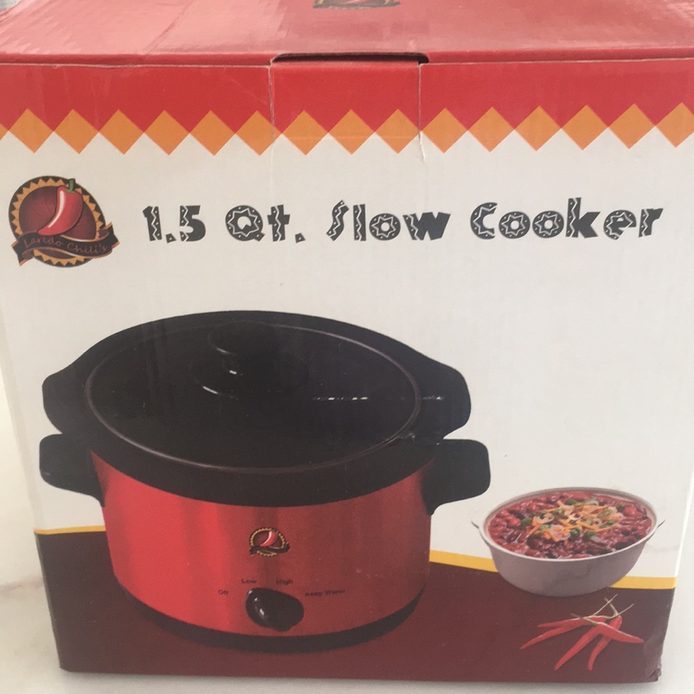 NWT Laredo Chili’s Slow Cooker